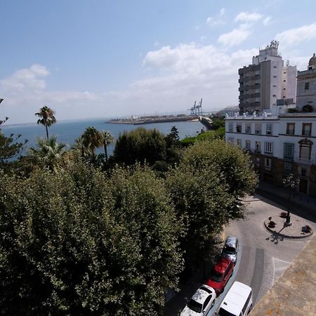 Fabuloso Atico Con Vistas Al Mar Кадис Екстериор снимка